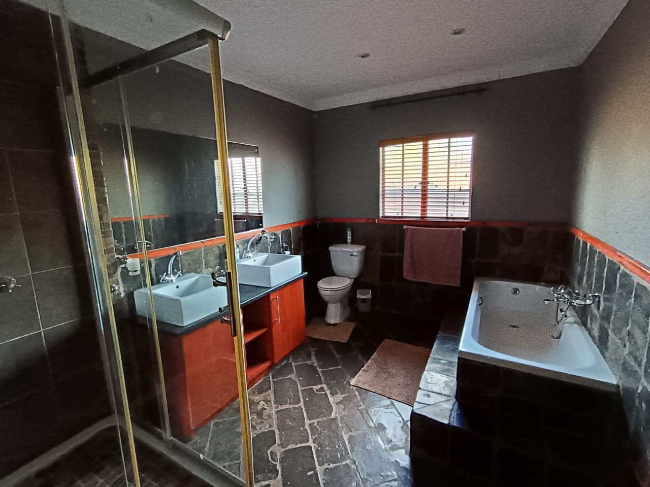 4 Bedroom Property for Sale in Safari Gardens North West